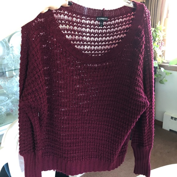 Sold🤩 Express Sweater - Picture 4 of 5